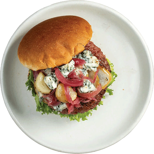 Redefine Burger mit Blauschimmelkäse und karamellisierten Birnen  